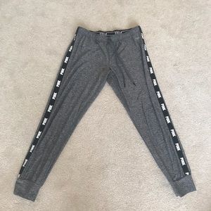 VICTORIAS SECRET PINK JOGGERS SZ LARGE